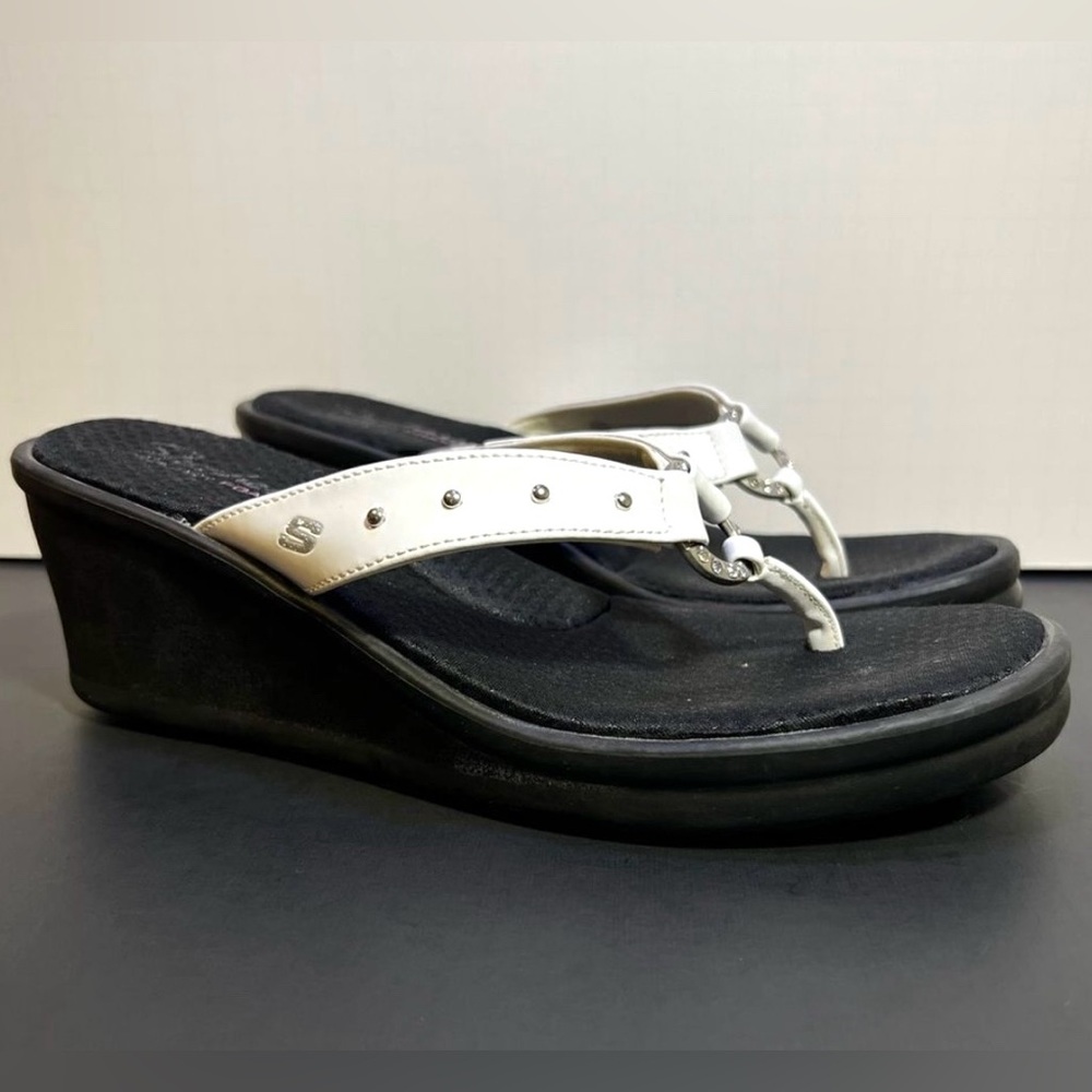 SKECHERS Black & White Silver Stud Wedge Sandals, Size 10
